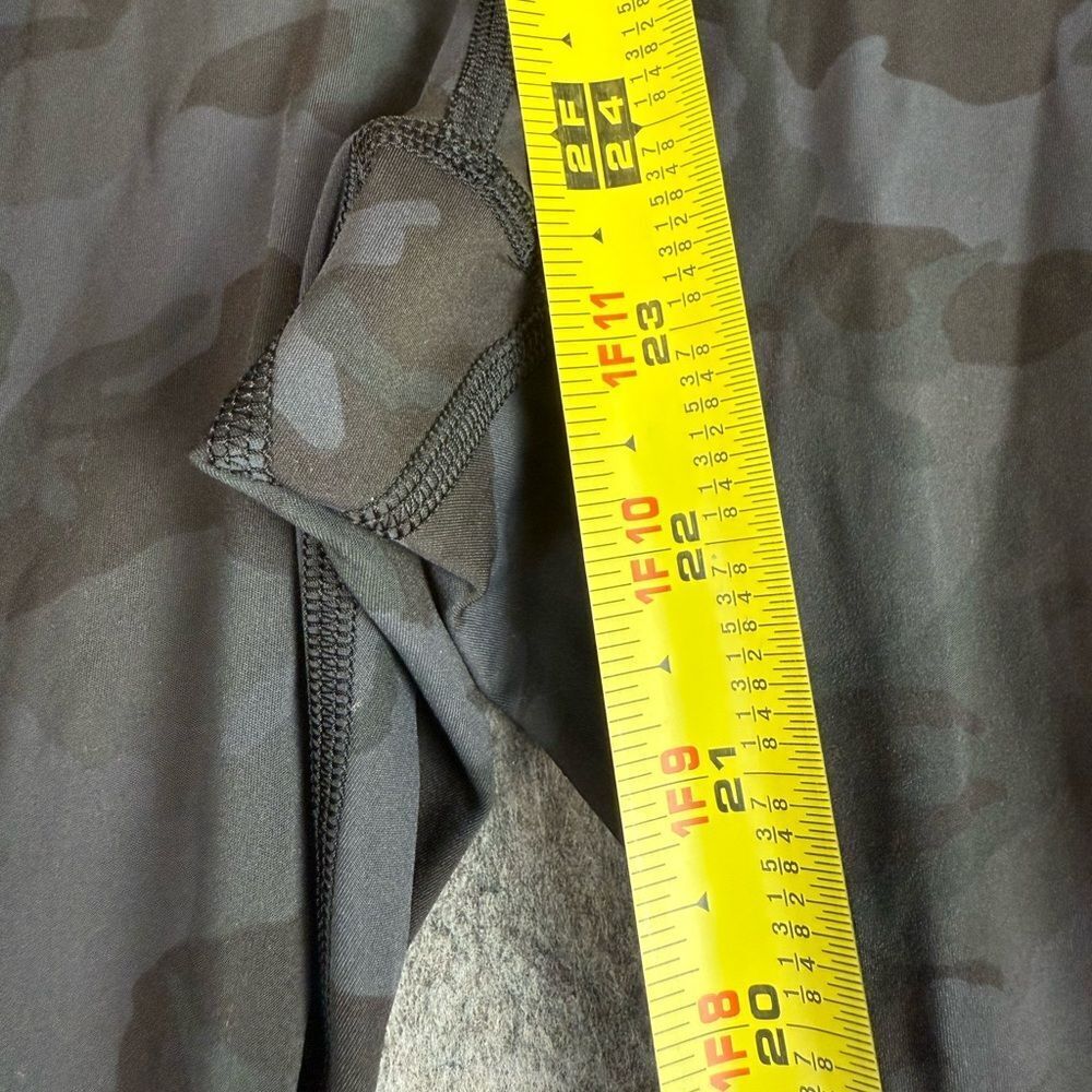 LULULEMON Fast Free Crop II  Reflective‎ Nulux Incognito Camo Leggings-Size 4 - Picture 10 of 11